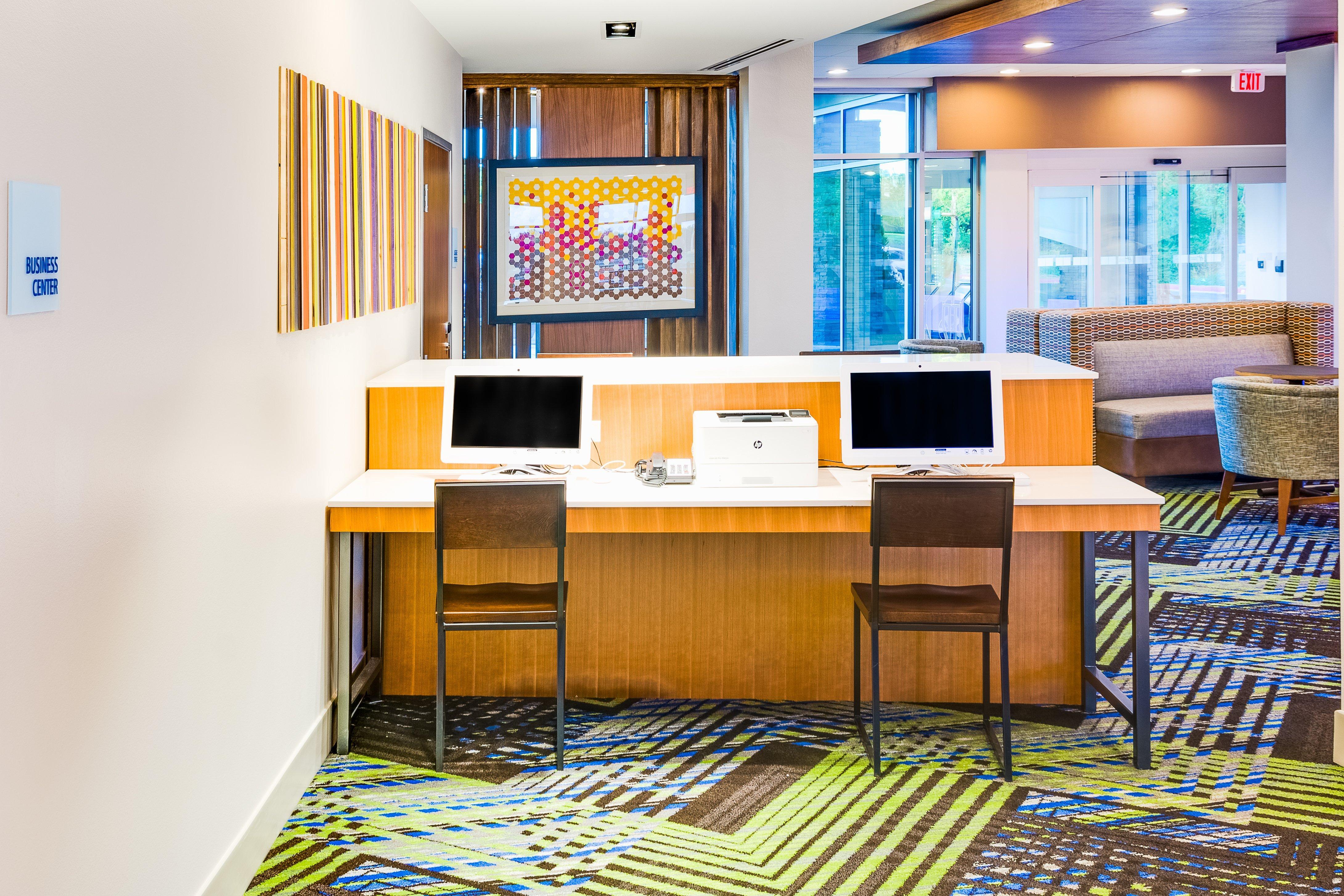 Holiday Inn Express & Suites Russellville By Ihg Exterior foto